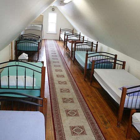 Arthouse Hostel Лонсестон Екстер'єр фото
