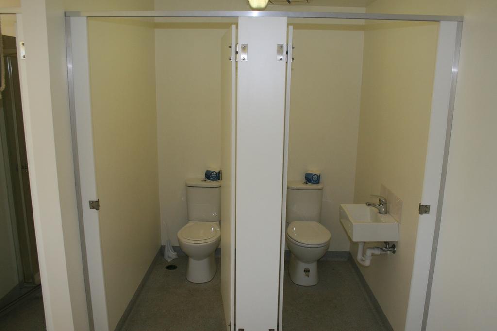 Arthouse Hostel Лонсестон Екстер'єр фото